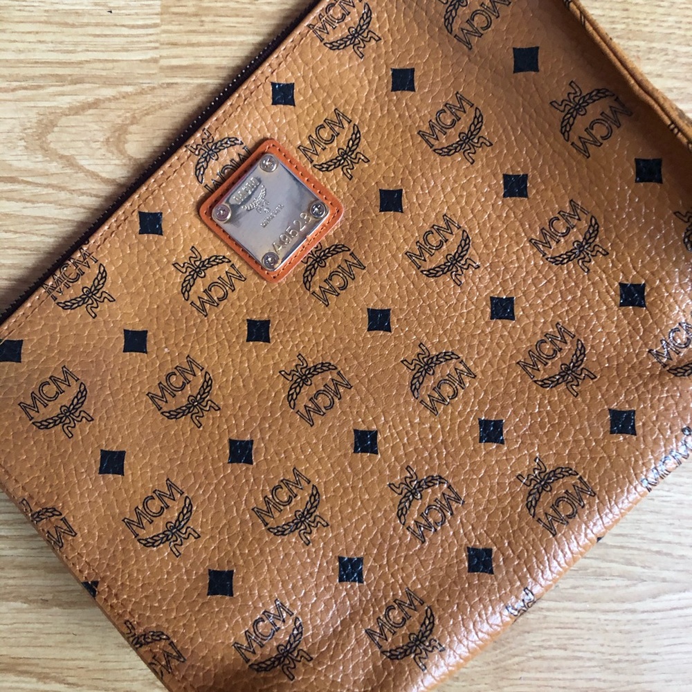 MCM Large Wristlet Zip Tote